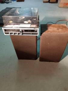 lot 43 image: 2 Omega 300 speakers and a Montgomery Wards Airline turntable