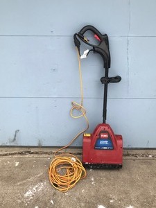 lot 267 image: Toro Electric Power Shovel