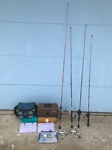 lot 278 image: 4 Fishing Rods & Reels - 2 Reels and 4 Tackle Boxes