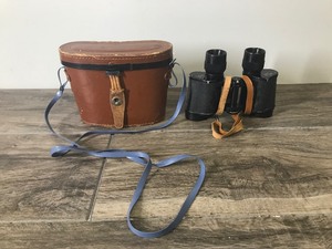 lot 297 image: Vintage Mercury Optica Binoculars with Case