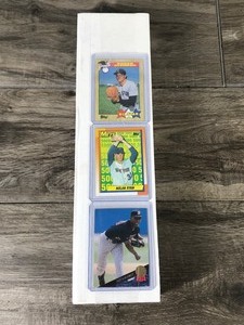 lot 311 image: Lot of 650 Plus Baseball Cards