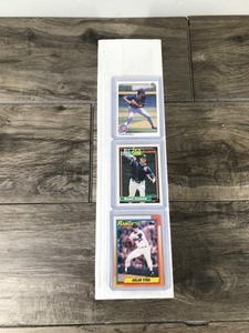 lot 312 image: Lot of 650 Plus Baseball Cards