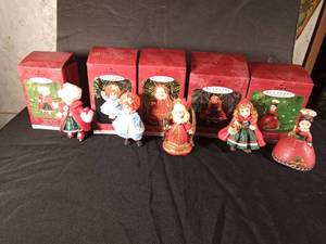 lot 140 image: 1991,1996, 2000, 2000. 2001 Hallmark Madame Alexander Series 2,3,4,5,6 ornaments