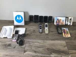 lot 437 image: Lot of 9 Cell Phones