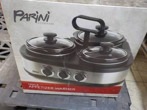 lot 3 image: Parini Triple Appetizer Warmer...