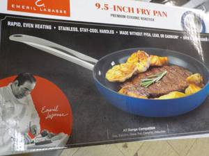lot 6 image: Emeril Lagasse 9.5 Ceramic Fry Pan...