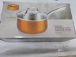 lot 15 image: Parini 2 qt Stainless Steel Sauce P...