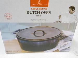 lot 18 image: Emeril Lagasse 4.5 qt Large Round D...