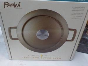 lot 40 image: Parini 3.2 Cast Iron Dutch Oven...