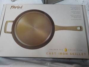 lot 41 image: Parini Cast Iron Skillet...
