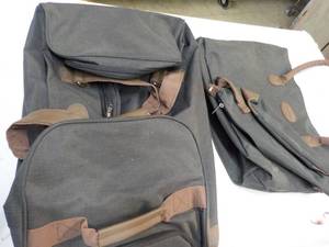 lot 96 image: Bella Russo 3 Piece Luggage Set...