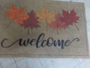 lot 136 image: Welcome Mat 24 x 36...