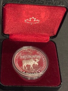 lot 75 image: 1985 Canada Silver Dollar National Parks