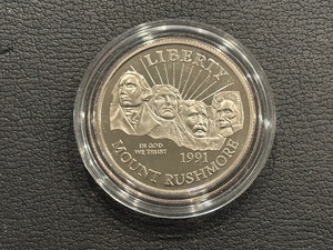 lot 15 image: 1991-S Mount Rushmore Half Dollar Proof