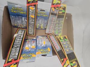 lot 35 image: Fishing Lures-NEW