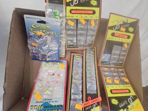 lot 64 image: Ice Fishing Lures-NEW