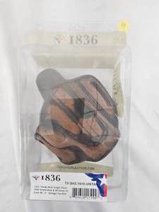 lot 99 image: 1836 Gun Holster