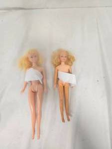 lot 144 image: Vintage Barbie Doll