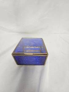 lot 146 image: Trinket Box