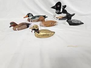 lot 161 image: Duck SculptureDecoy