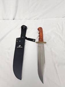 lot 158 image: Winchester Buck Knife