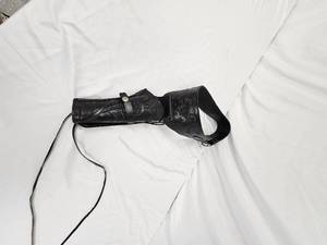 lot 112 image: Leather Belt and Holster