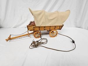lot 108 image: Covered Wagon Table Lamp