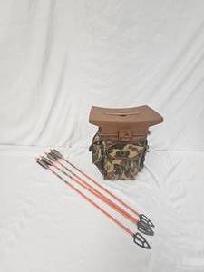 lot 126 image: Wood arrows and Woodsman Hunting Seat