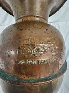lot 175 image: Union Pacific Spitoon