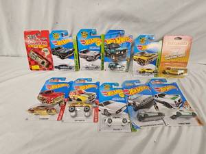 lot 213 image: Hot Wheels-New