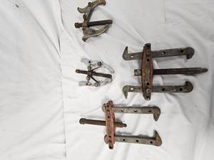 lot 248 image: Pully Pullers