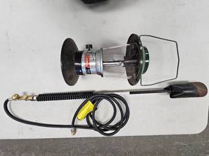 lot 262 image: Coleman Lantern and Blow Torch