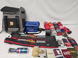 lot 281 image: Cooler, Koozie, Pepsi