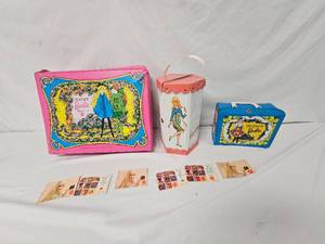 lot 282 image: Barbie Doll Cases