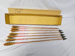 lot 298 image: Cedar Broadhead Arrows