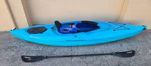 lot 8 image: Lifetime Guster Kayak with Paddle and Life Vest