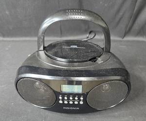 lot 25 image: Insignia CD Boombox with AMFM Tuner and AUX Input