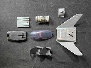lot 105 image: Lot of Vintage Sci-Fi Model Parts - Unassembled Components