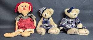 lot 72 image: Vintage Collection of 3 Soft Dolls and Teddy Bears