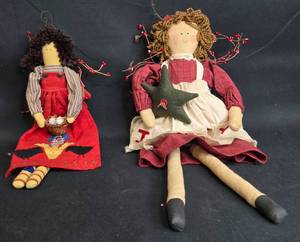 lot 84 image: Set of 2 Handmade Decorative Dolls - Country Style