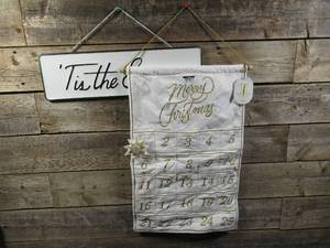 Set of 2 Wall Hanging Seasonal Decor-Count Down Christmas Calendar & Tis the Season Metal Placard