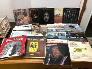 lot 184 image: Crate of Vintage Vinyl Records - Mixed Genre including Rock & Roll Pop etc