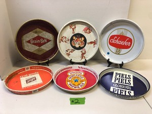 lot 190 image: Lot of Vintage Advertising Beer & other Trays #2