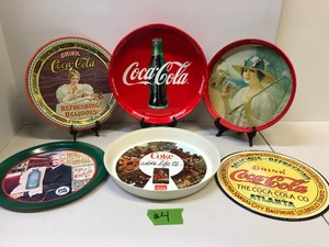 lot 192 image: Lot of Vintage Advertising Beer & other Trays #4