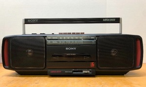 lot 210 image: UNUSED Retro Vintage SONY Model CFS-D20 Radio Cassette Player & Recorder