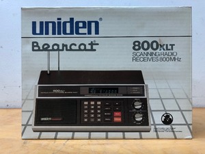 lot 243 image: New in Box UNIDEN Bearcat 800XLT Scanning Radio 