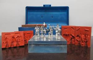 lot 161 image: Lot of Vintage RPG Metal Figures & Molds 