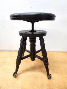lot 261 image: Excellent Antique Swivel Piano Stool wClaw & Glass Ball Feet