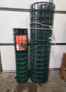 lot 321 image: Large Quantity of Fencing