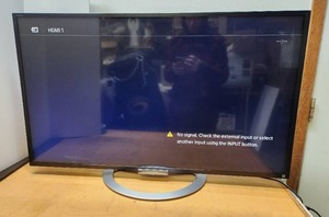 lot 323 image: Working SONY Model KDL-47W802A TV wRemote